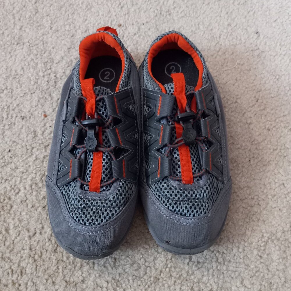 Northside Kids water shoes, size 2